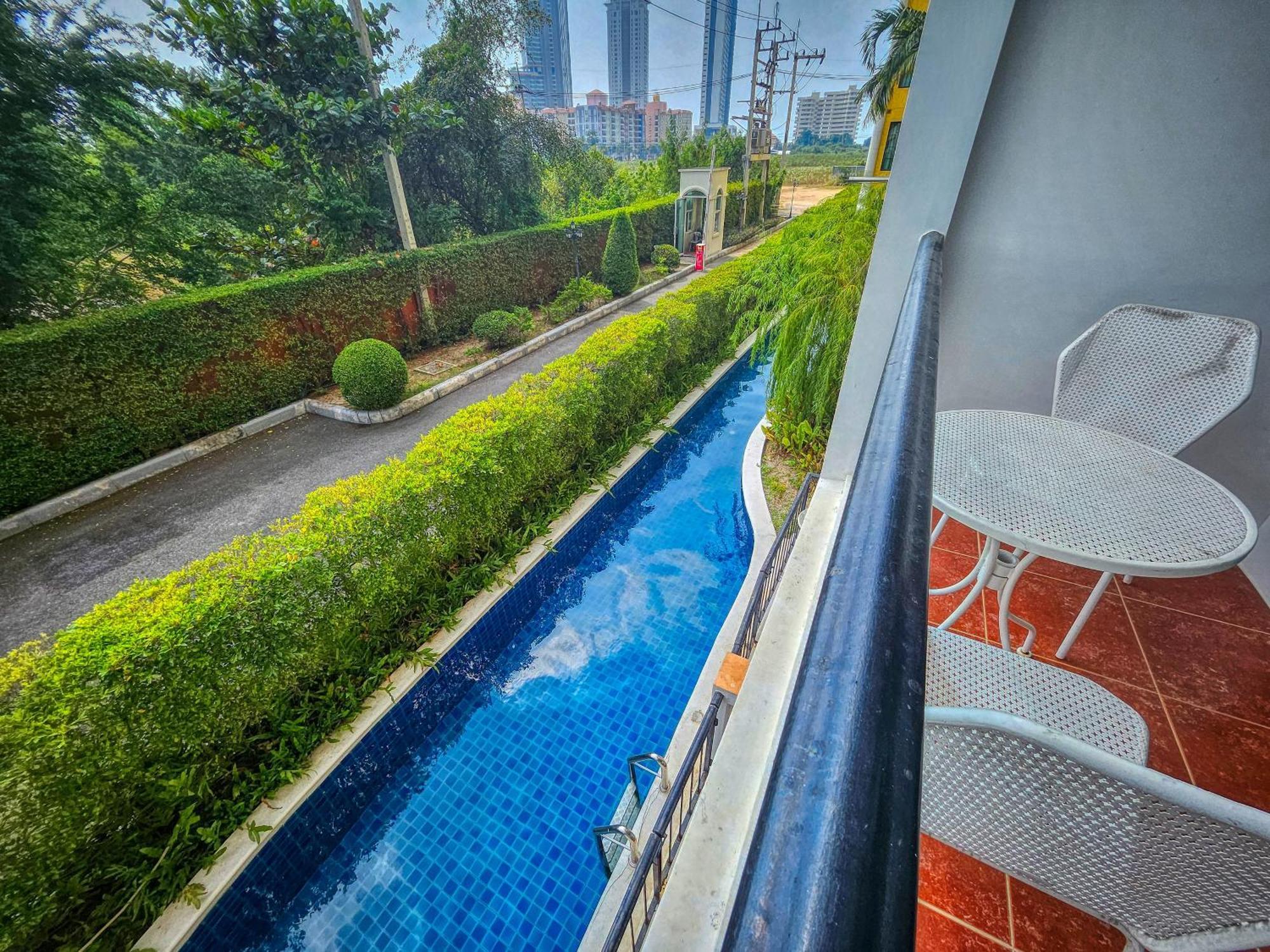 Venetian Residence Jomtien Beach Exteriör bild